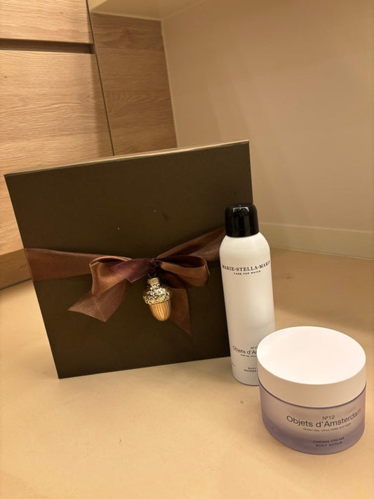 KERST - Objets d' Amsterdam Mousse + Body Cream